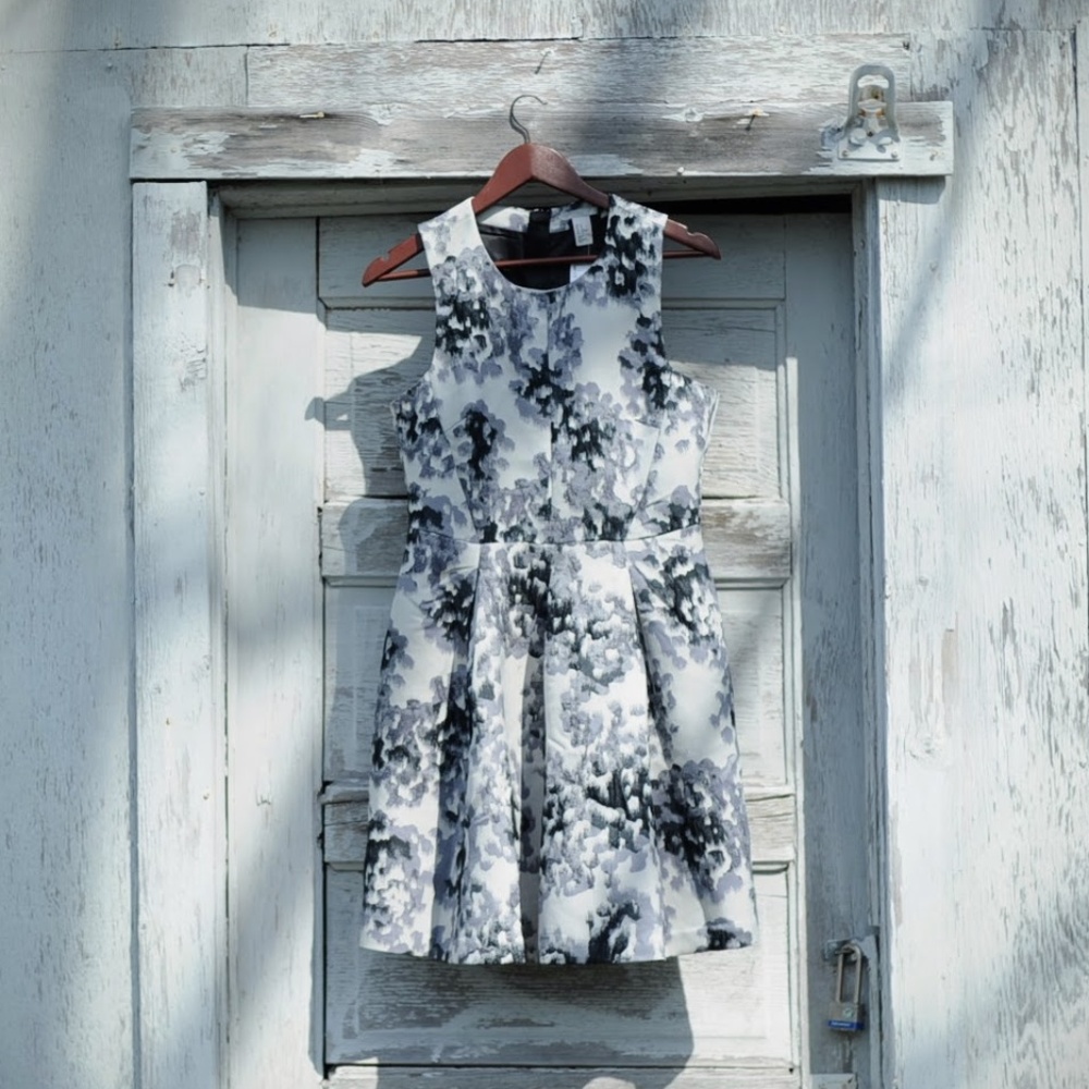 HP!!NWT H&M Patterned Dress